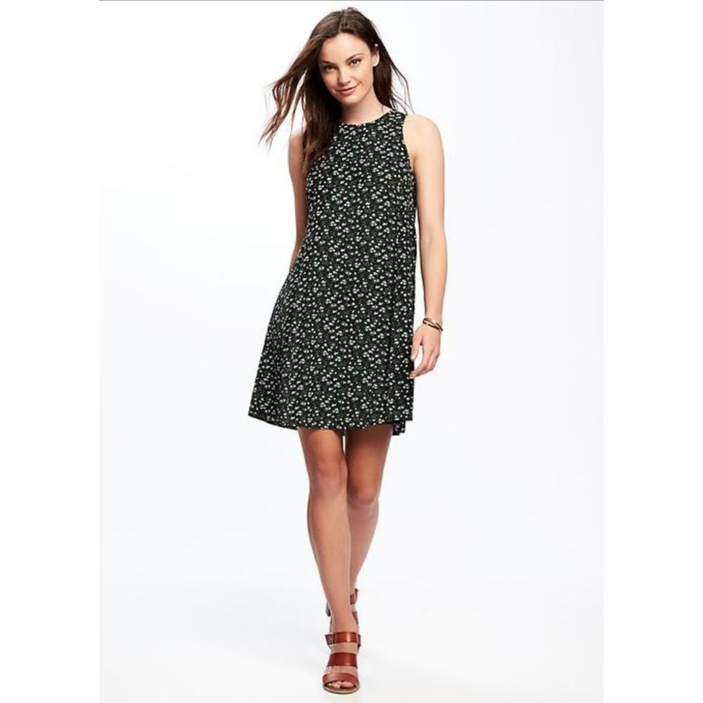 Old Navy Black Floral‎ Swing Dress Size XS